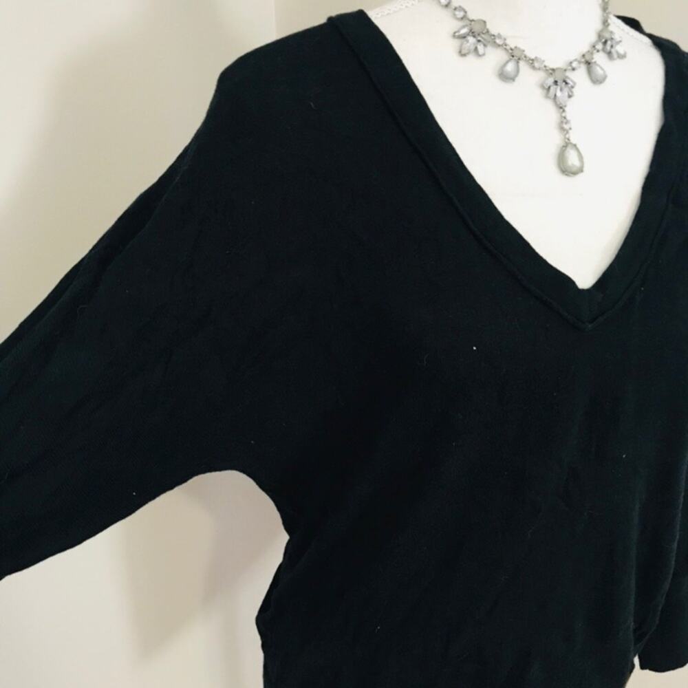 Mossimo Sweater - Picture 4 of 5